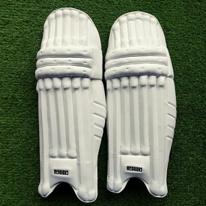 Open image in slideshow, Batting Pads
